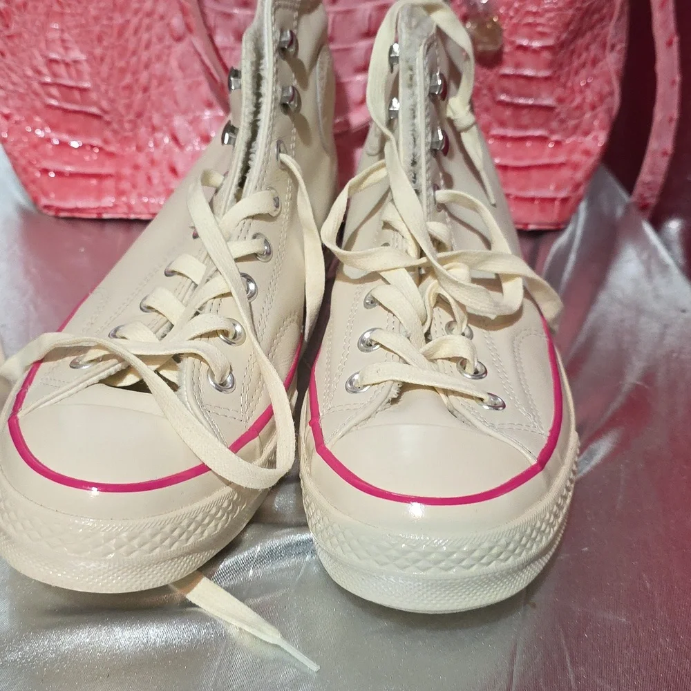 Converse Beige High-Top Sneakers with Pink Accent - Picture 2 of 13